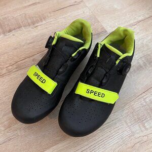 Women/Men’s cycling shoes compatible with Peloton (5.5 mens, 7 womens)